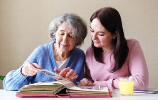 when to move to senior living community